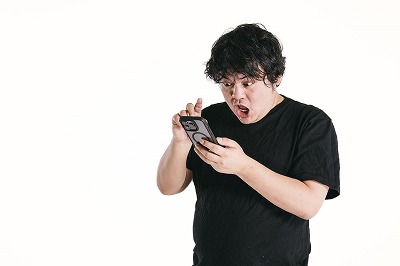 【悲報】長渕剛、AKBを痛烈批判する・・・・・
 | やっちまった速報(最新記事1)