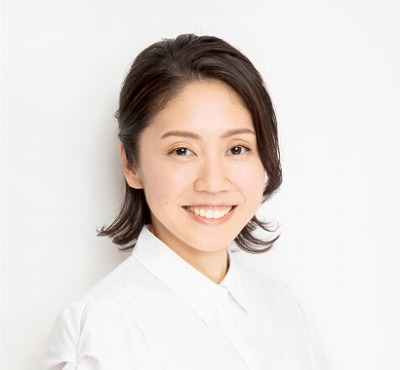 【閲覧注意】エプスタイン島らしき場所で首輪を付けられてる女の子、マジで目が死んでる・・・
 | やっちまった速報(ピックアップ6)