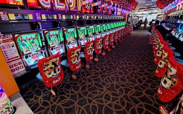 スロットで生活してるけど君等が思ってる程楽ではないよ
 | やっちまった速報(最新記事4)