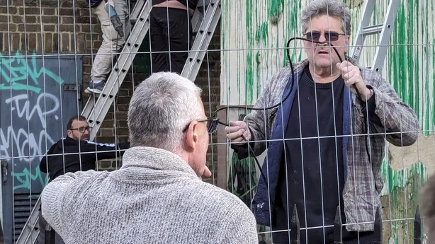 【朗報】バンクシーの正体、特定されてしまうwwwwwwwwww | 【朗報】バンクシーの正体、特定されてしまうwwwwwwwwww | 【朗報】バンクシーの正体、特定されてしまうwwwwwwwwww | 【朗報】バンクシーの正体、特定されてしまうwwwwwwwwww | やっちまった速報(画像17114917765309_4) 【朗報】バンクシーの正体、特定されてしまうwwwwwwwwww | 【朗報】バンクシーの正体、特定されてしまうwwwwwwwwww | 【朗報】バンクシーの正体、特定されてしまうwwwwwwwwww | 【朗報】バンクシーの正体、特定されてしまうwwwwwwwwww | やっちまった速報(画像17114917765309_4)