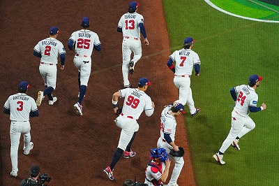 【動画】日テレ実況アナ「呼吸止めて1秒、さぁ！試合開始です！！」 | やっちまった速報(画像18153920674394_1)