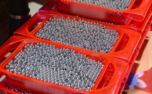 【画像】ネプリーグ「芸人の卒業アルバムの写真、それぞれ誰の写真か答えなさいｗ」
 | やっちまった速報(最新記事1)