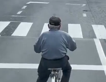 【阪神牝馬S】1番人気エンブロイダリーが逃げ切りＶ！重賞4勝目
 | やっちまった速報(最新記事1)