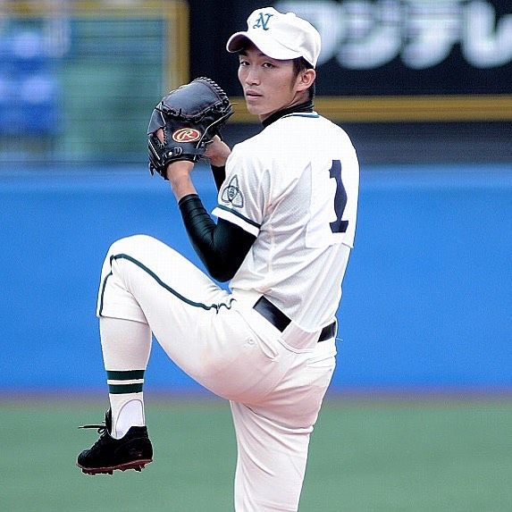 【悲報】ドジャース・ロバーツ監督、大谷ルール批判に対して「お前らも二刀流ができる選手を見つけてくればｗ」 | 【悲報】ドジャース・ロバーツ監督、大谷ルール批判に対して「お前らも二刀流ができる選手を見つけてくればｗ」 | やっちまった速報(画像22102506577346_2)