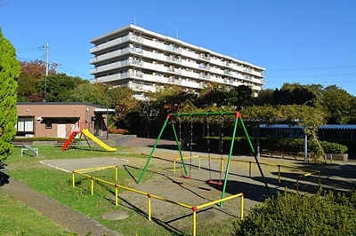 【動画】電車内でチ●ポを出した男、フルボッコにされてしまうｗｗｗｗｗｗ
 | やっちまった速報(最新記事8)