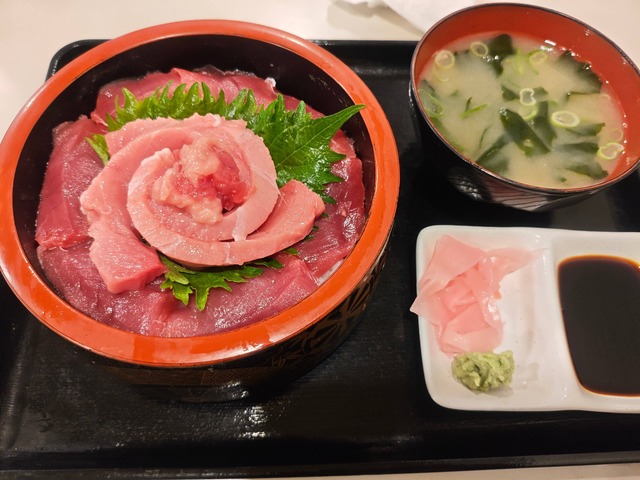 中国人「この定食が3200円！？嘘だろ…」 | 中国人「この定食が3200円！？嘘だろ…」 | 中国人「この定食が3200円！？嘘だろ…」 | 中国人「この定食が3200円！？嘘だろ…」 | やっちまった速報(画像01050822602533_4)