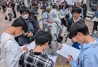 今の若者、グレープフルーツやイチゴに砂糖をかけて食べていた文化を知らないｗｗｗｗｗ
 | やっちまった速報(最新記事15)