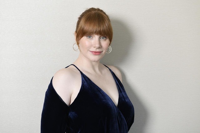 【画像】ハリウッド女優のお乳、デカすぎてドレスに収まらないｗｗｗｗｗｗ | 【画像】ハリウッド女優のお乳、デカすぎてドレスに収まらないｗｗｗｗｗｗ | 【画像】ハリウッド女優のお乳、デカすぎてドレスに収まらないｗｗｗｗｗｗ | やっちまった速報(画像01071431507595_3)