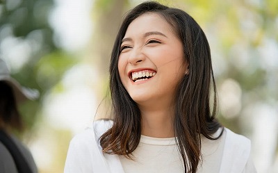 【画像】大富豪、年間３億円かけてアンチエイジング。４８歳現在の姿がこちら
 | やっちまった速報(最新記事2)