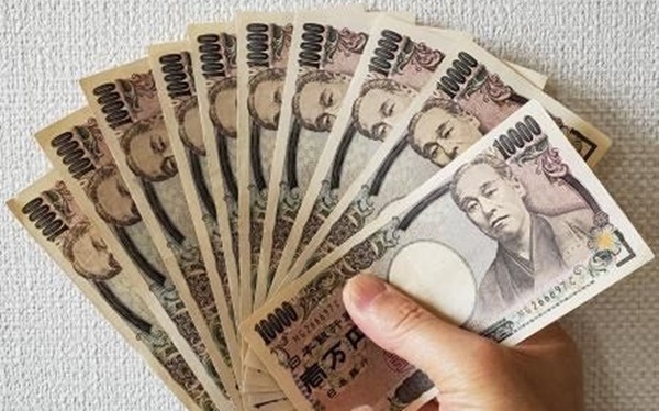【画像】ブレイブルー「エッチな女の子よりどりみどりです」←こいつが天下を取れなかった理由
 | やっちまった速報(最新記事7)
