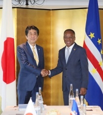 【朗報】カーボベルデ🇨🇻、玉蹴り大会で活躍しただけで、国家予算が倍になるｗｗｗ | 【朗報】カーボベルデ🇨🇻、玉蹴り大会で活躍しただけで、国家予算が倍になるｗｗｗ | やっちまった速報(21185456699586_2)