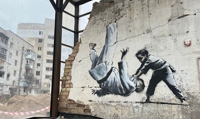 【朗報】バンクシーの正体、特定されてしまうwwwwwwwwww | やっちまった速報(画像17114916333823_1) 【朗報】バンクシーの正体、特定されてしまうwwwwwwwwww | やっちまった速報(画像17114916333823_1)