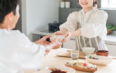 大学生のときに大学の近くに住んでて、彼女がいて、一緒にスーパーで色々買って彼女が作ってくれた料理食べるとかの経験ある奴いる? | やっちまった速報(画像05225909828653_1) 大学生のときに大学の近くに住んでて、彼女がいて、一緒にスーパーで色々買って彼女が作ってくれた料理食べるとかの経験ある奴いる? | やっちまった速報(画像05225909828653_1)
